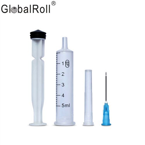 Ce&iso одобрена спринцовка за инжектиране с игла